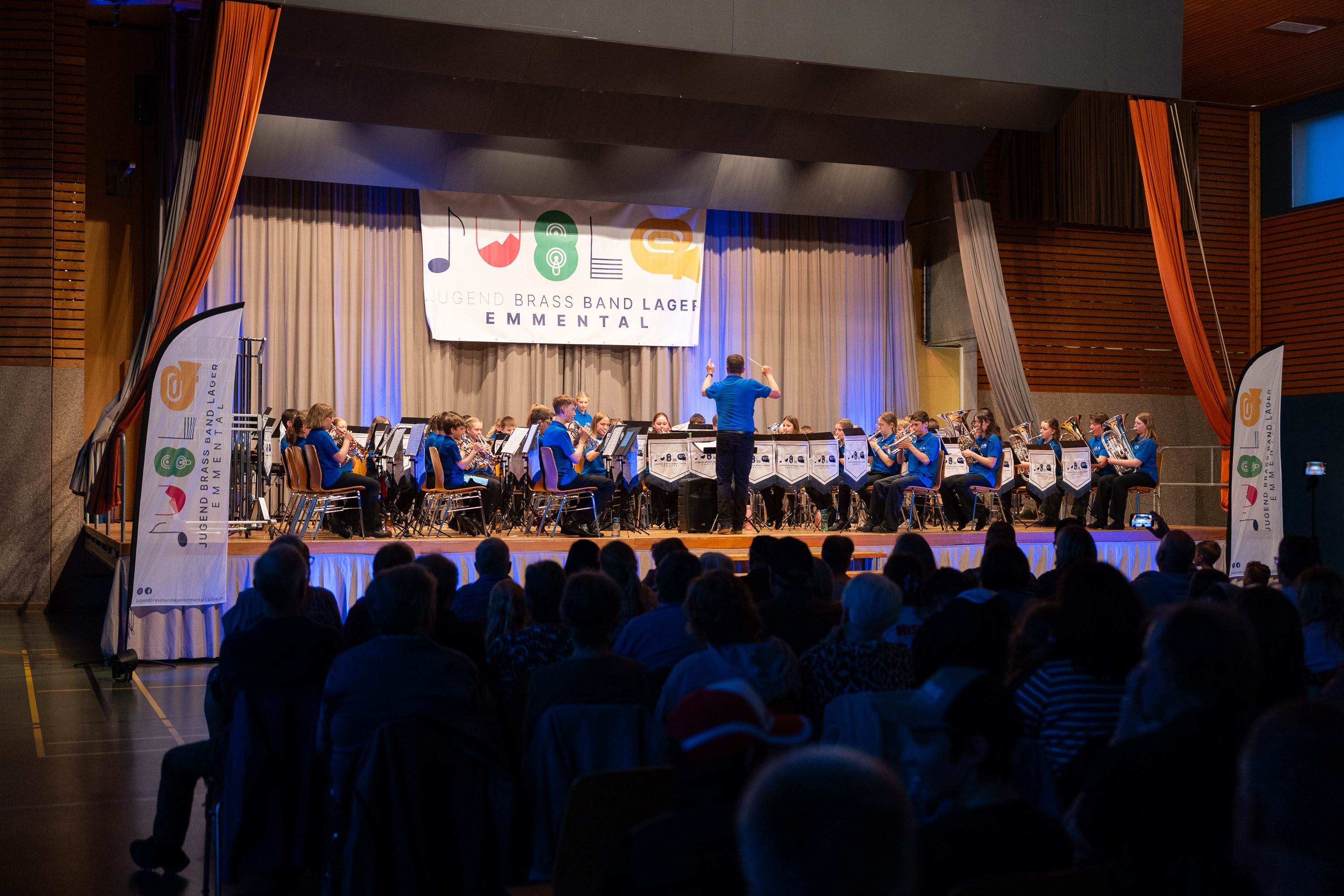 Medienmitteilung%20F4